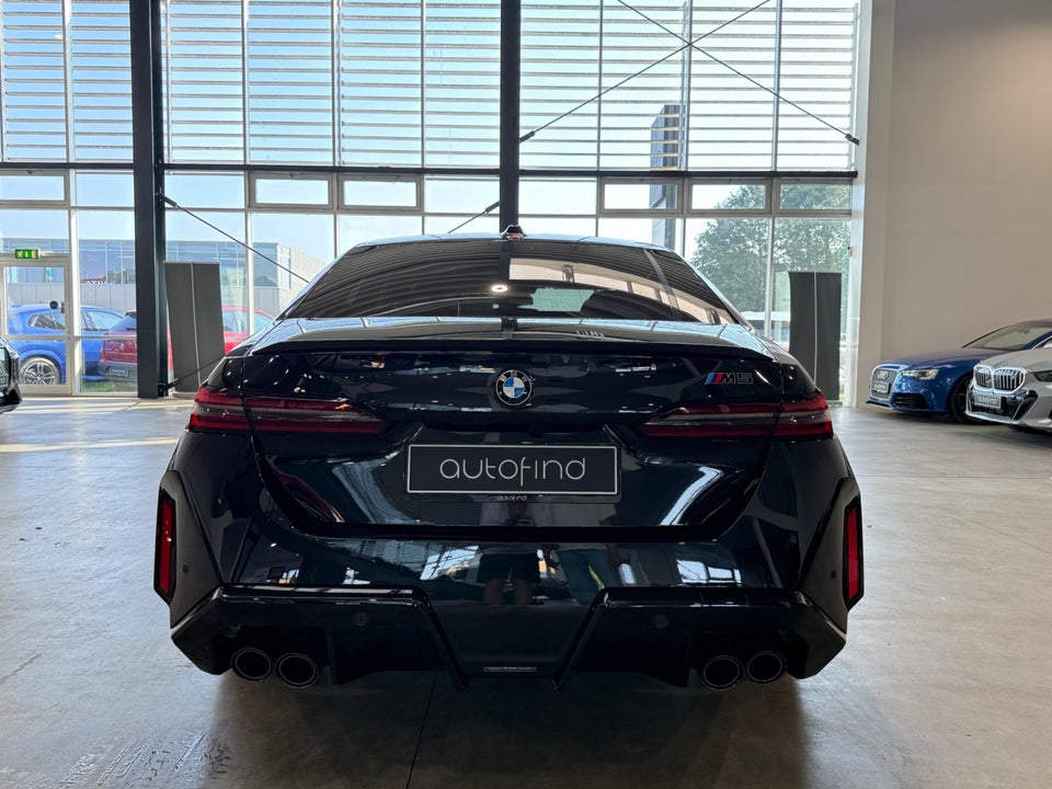 BMW M5 4,4 xDrive aut. 4d