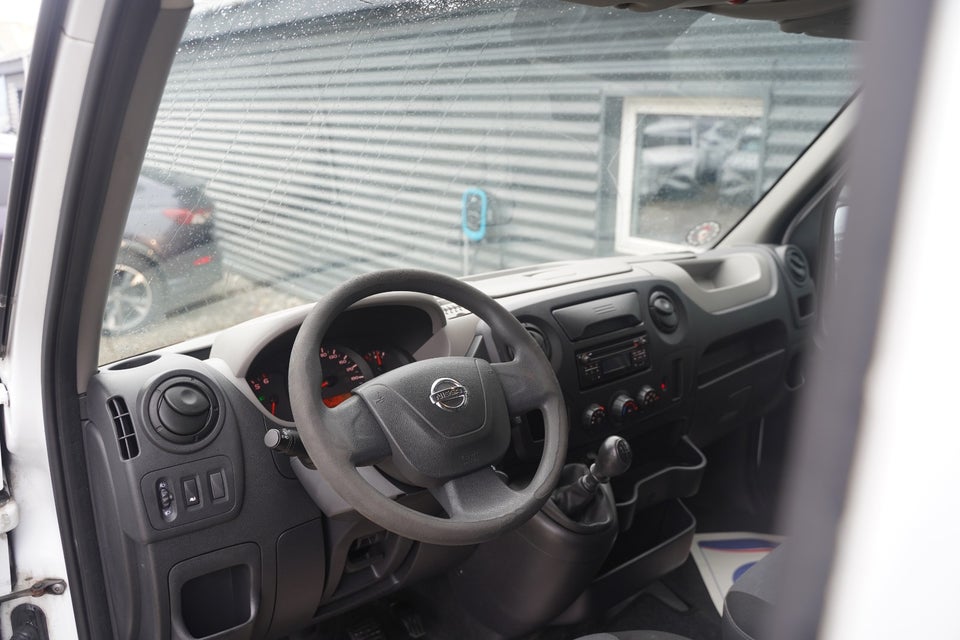 Nissan NV400 2,3 dCi 125 L3H2 Comfort Van
