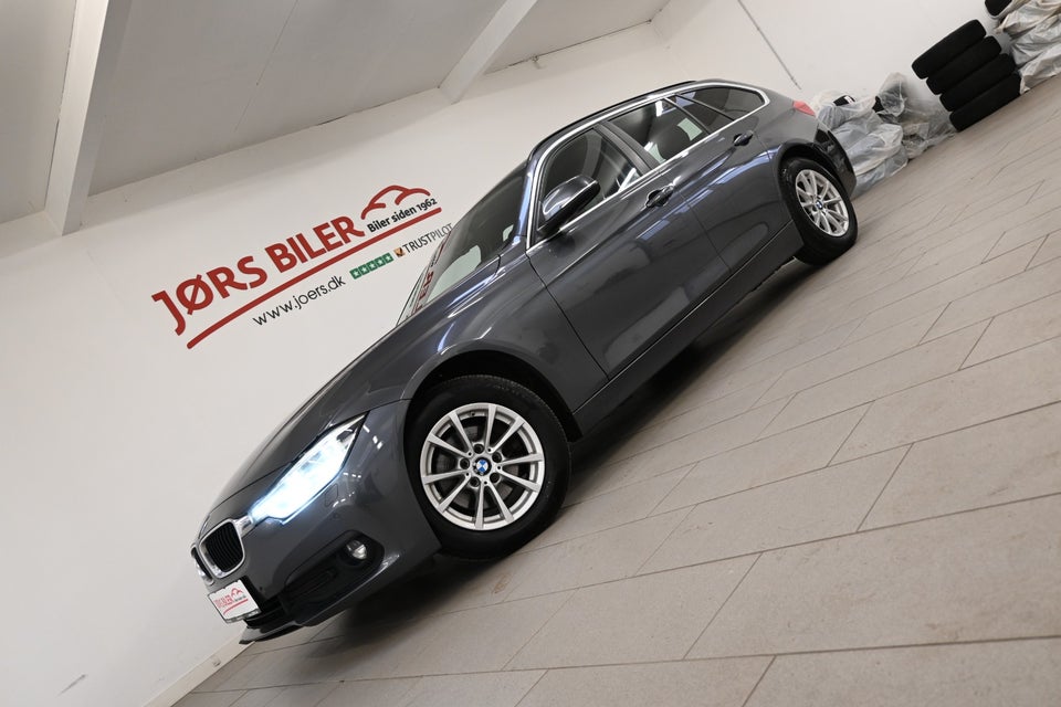 BMW 320d 2,0 Touring Advantage aut. 5d