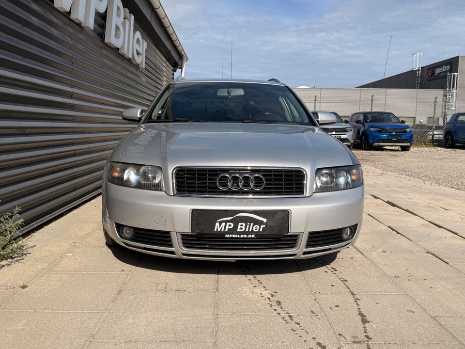 Audi A4 1,8 T 163 Avant quattro 5d