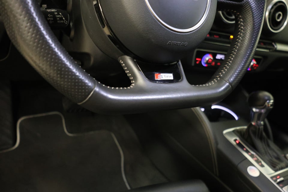 Audi A3 1,8 TFSi Ambition S-line Sportback S-tr. 5d