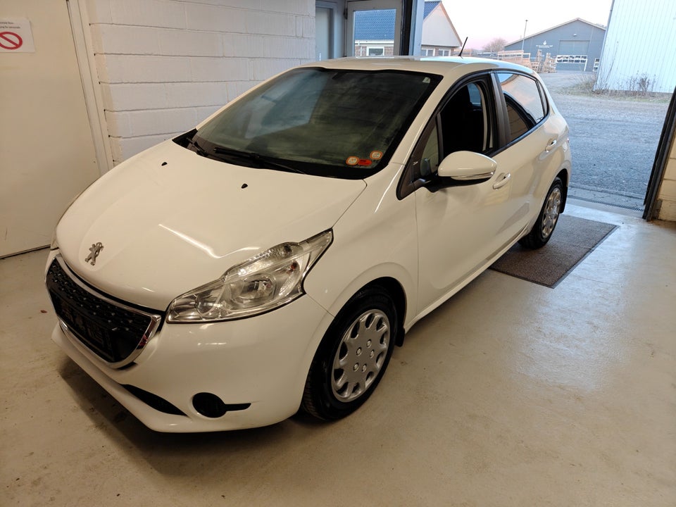 Peugeot 208 1,4 HDi 68 Active 5d