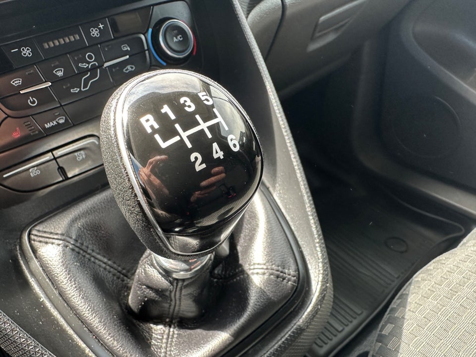 Ford Transit Connect 1,5 TDCi 100 Trend kort