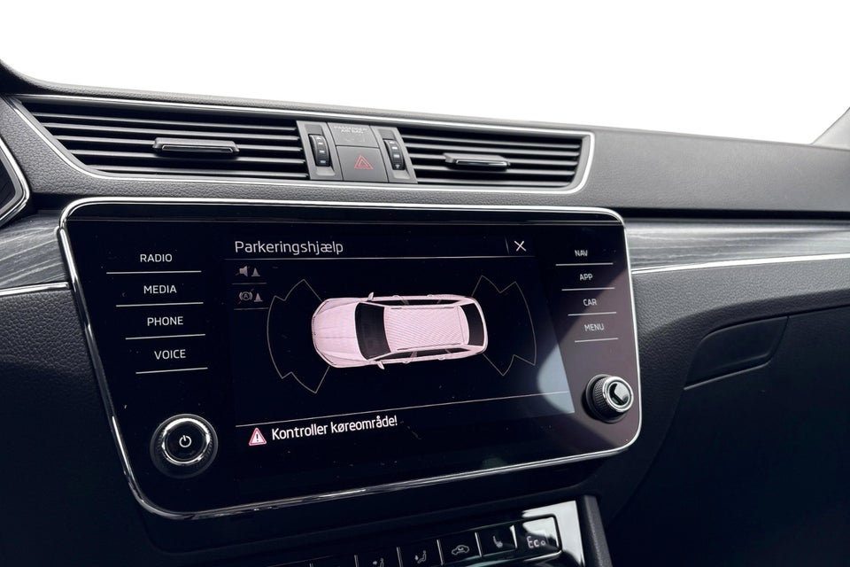 Skoda Superb 1,4 TSi iV Plus Combi DSG 5d