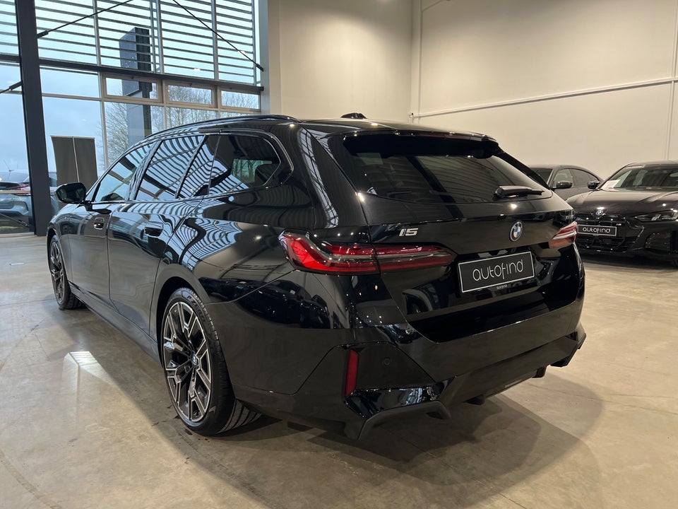 BMW i5 xDrive40 Touring M-Sport 5d
