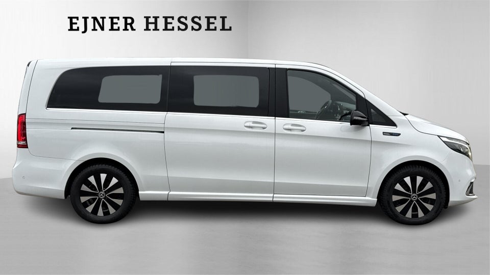 Mercedes EQV300 Avantgarde XL Van