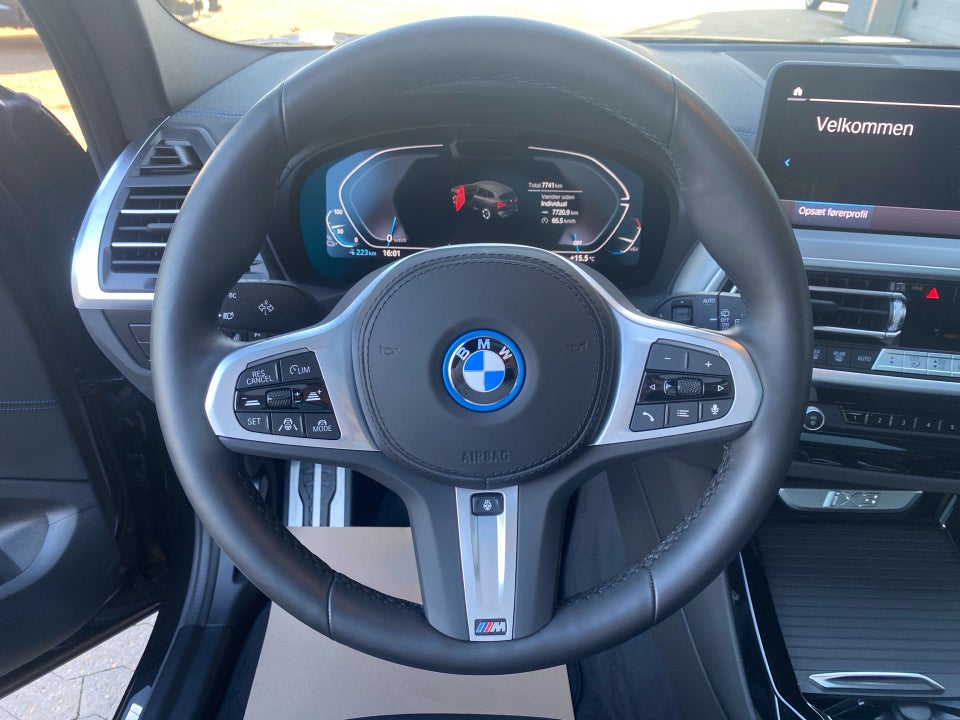 BMW iX3 Charged Plus M-Sport 5d