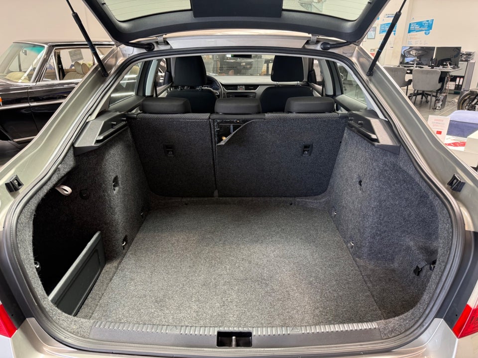 Skoda Octavia 1,2 TSi 105 Elegance Combi DSG 5d