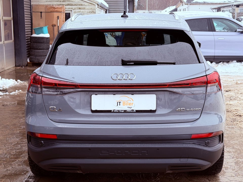 Audi Q4 e-tron 40 Advanced 5d