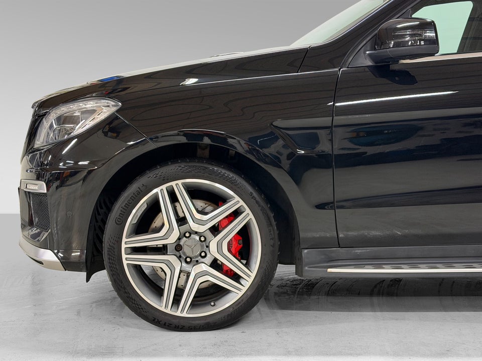 Mercedes ML63 5,5 AMG Performance aut. Van 5d