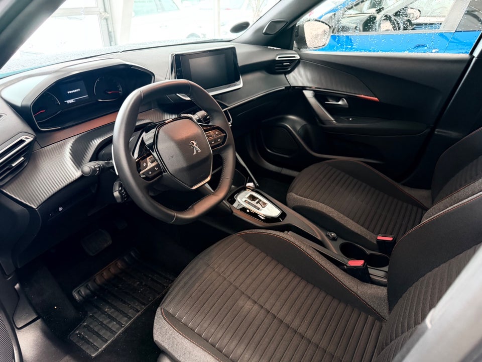 Peugeot 2008 1,2 PureTech 130 Active Pack EAT8 5d