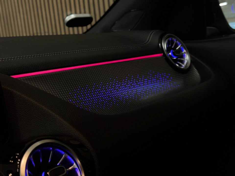 Mercedes EQA350 AMG Line 4Matic 5d