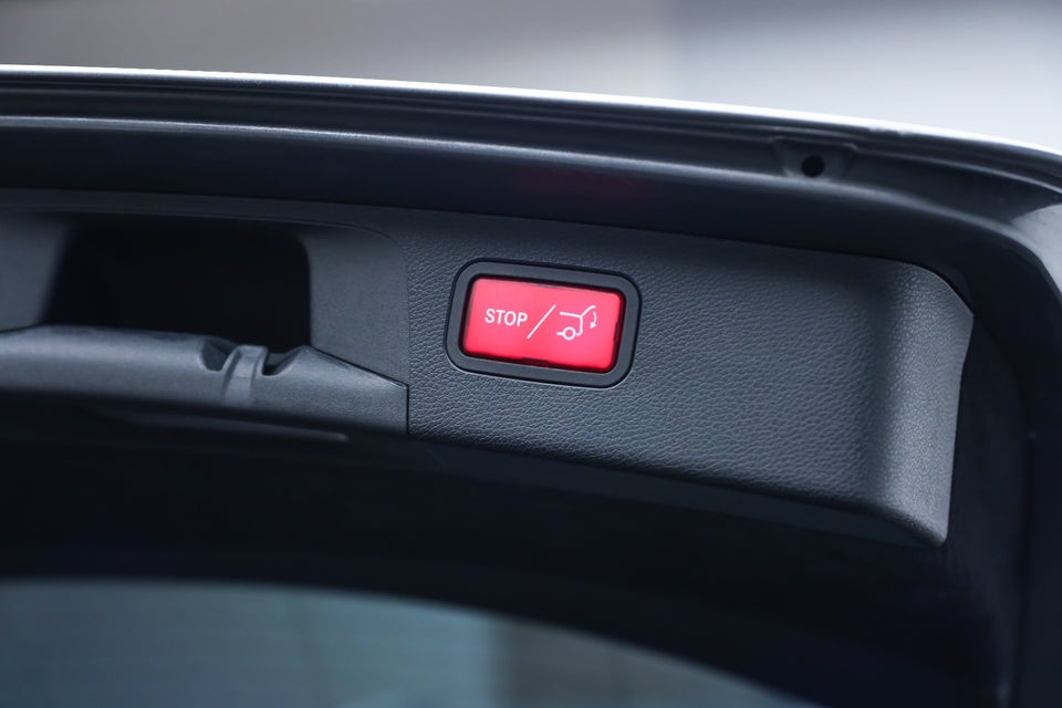 Mercedes E300 e 2,0 Advantage stc. aut. 5d