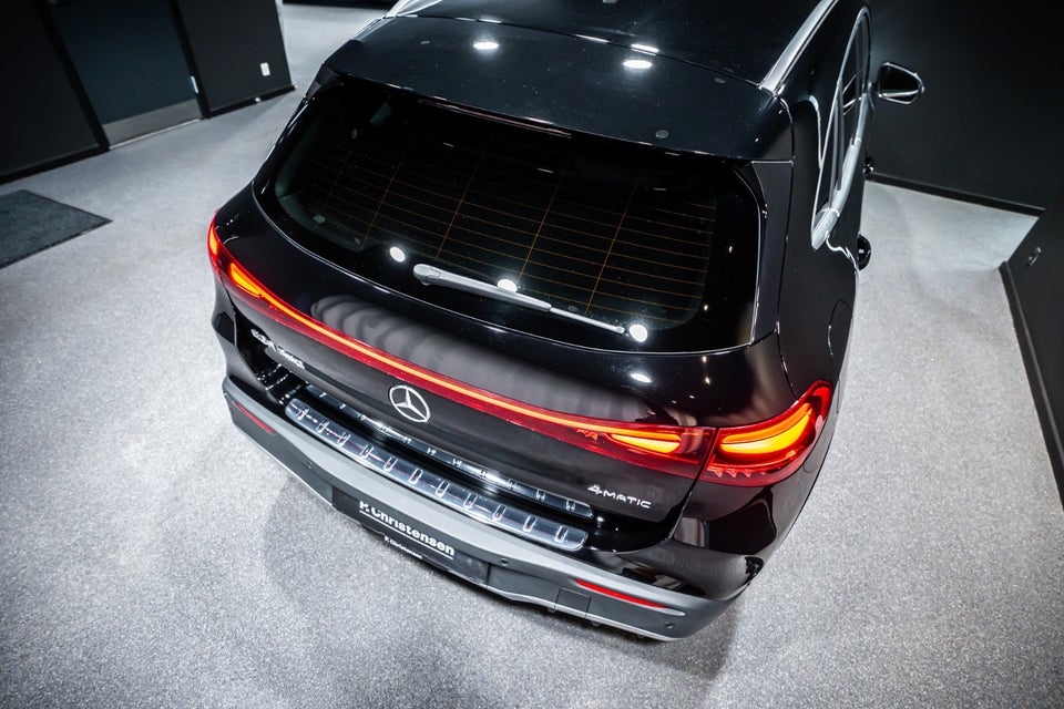 Mercedes EQA350 AMG Advance 4Matic 5d