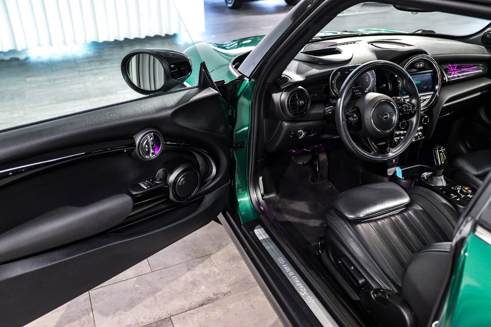 MINI Cooper SE Trim XL 3d