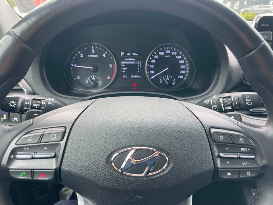Hyundai i30 1,6 CRDi 110 Trend stc. DCT 5d