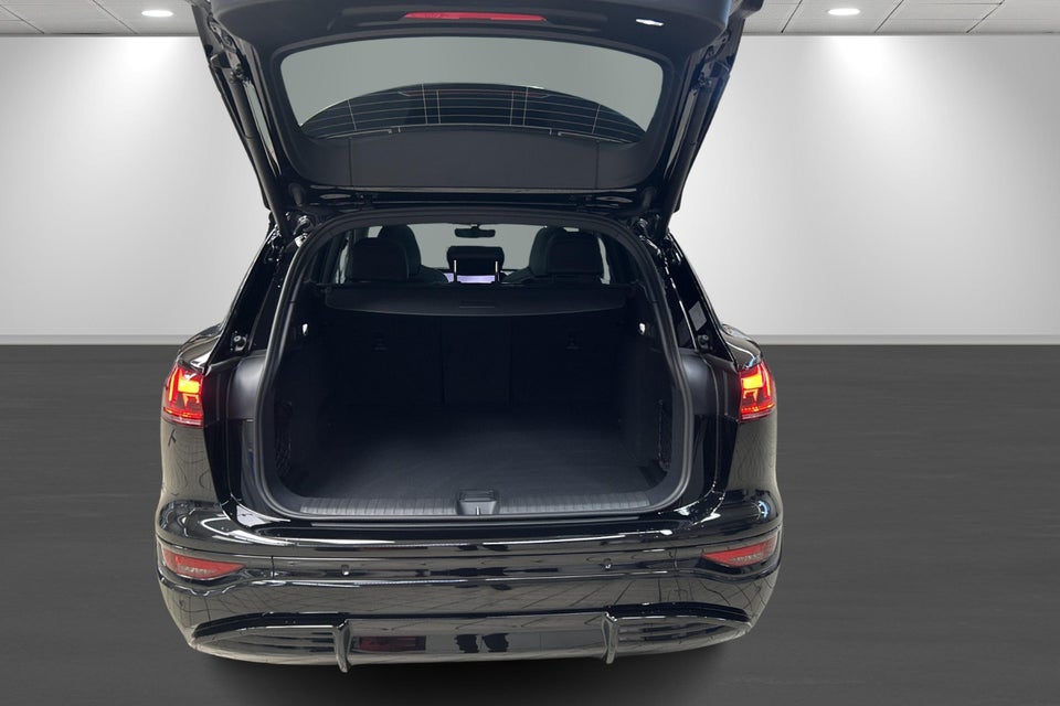 Audi Q6 e-tron S-line plus performance 5d