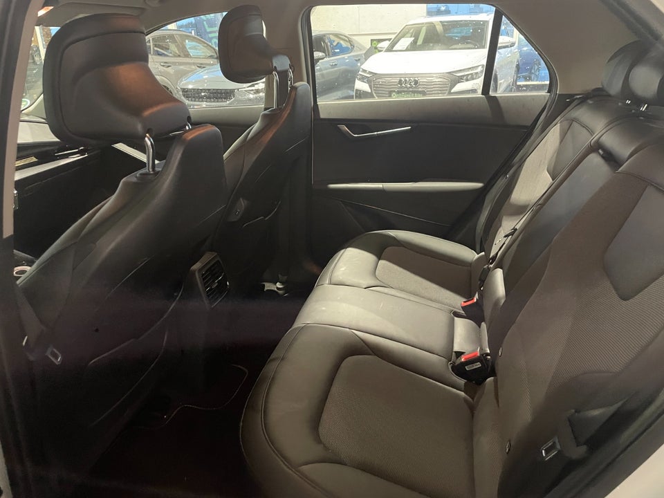 Kia Niro 64 EV Vision 5d