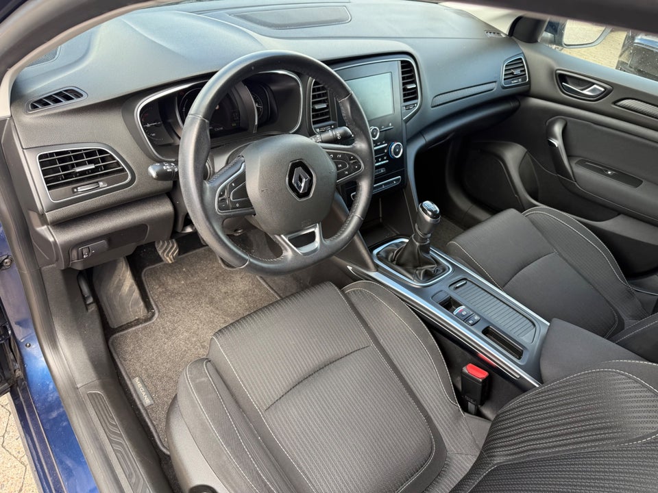 Renault Megane IV 1,2 TCe 100 Zen Sport Tourer 5d