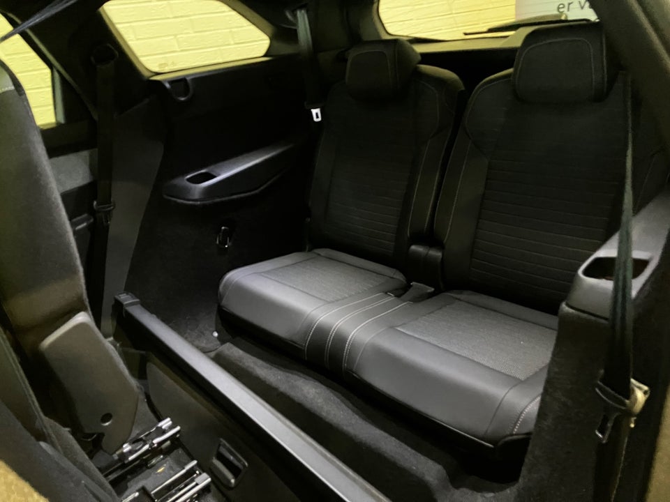 Peugeot e-5008 77 Allure 7prs 5d