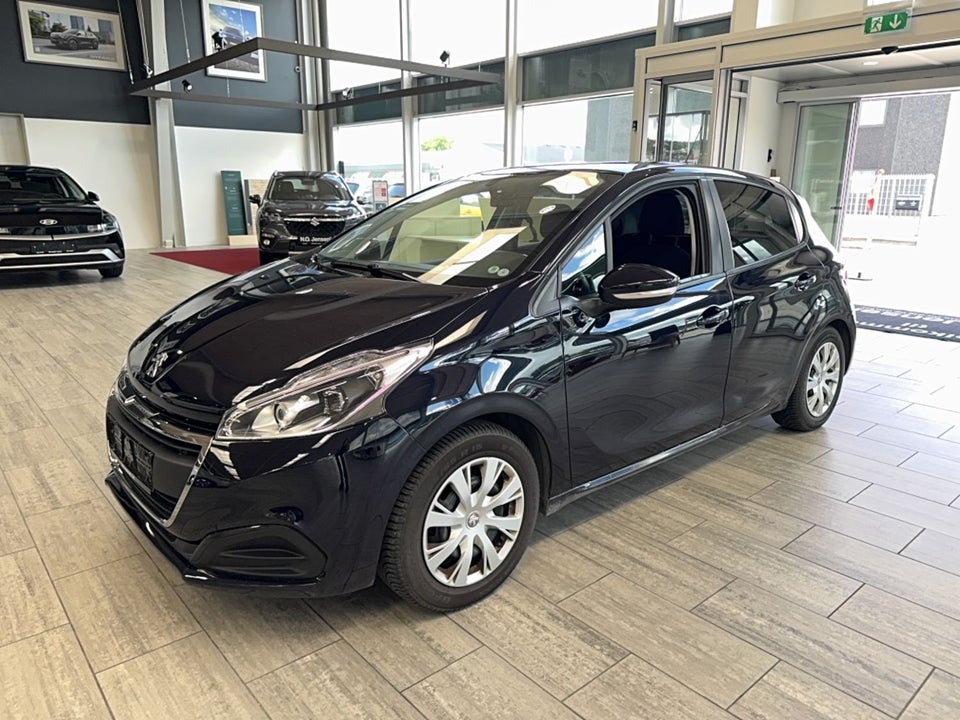 Peugeot 208 1,2 PureTech 82 Allure+ 5d