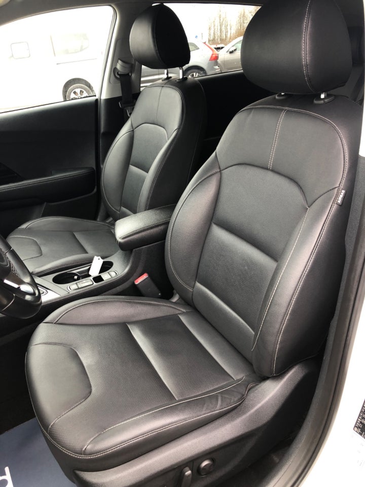 Kia Niro 1,6 PHEV Advance+ DCT 5d