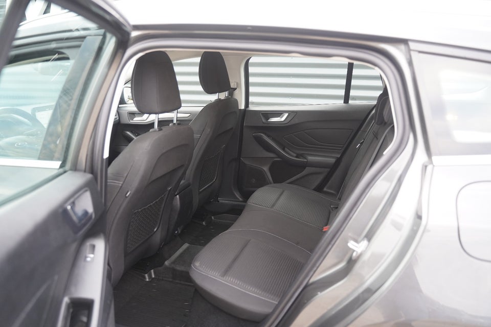 Ford Focus 1,0 EcoBoost Active stc. 5d