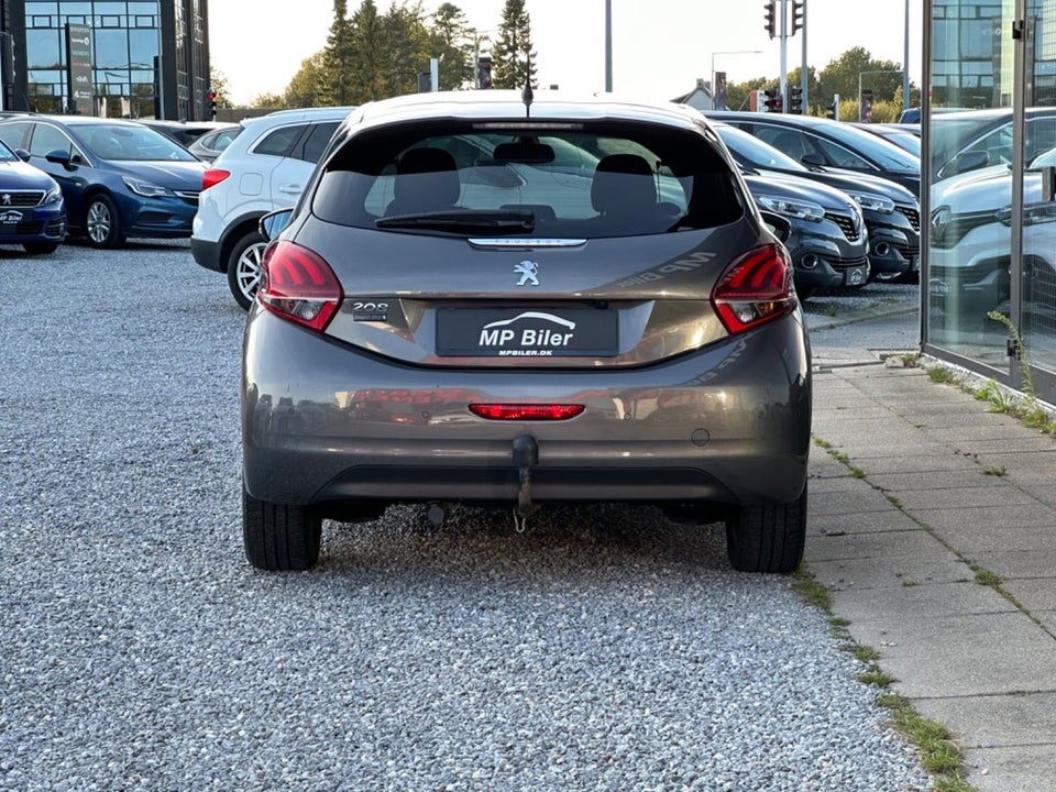 Peugeot 208 1,5 BlueHDi 100 Prestige Sky 5d