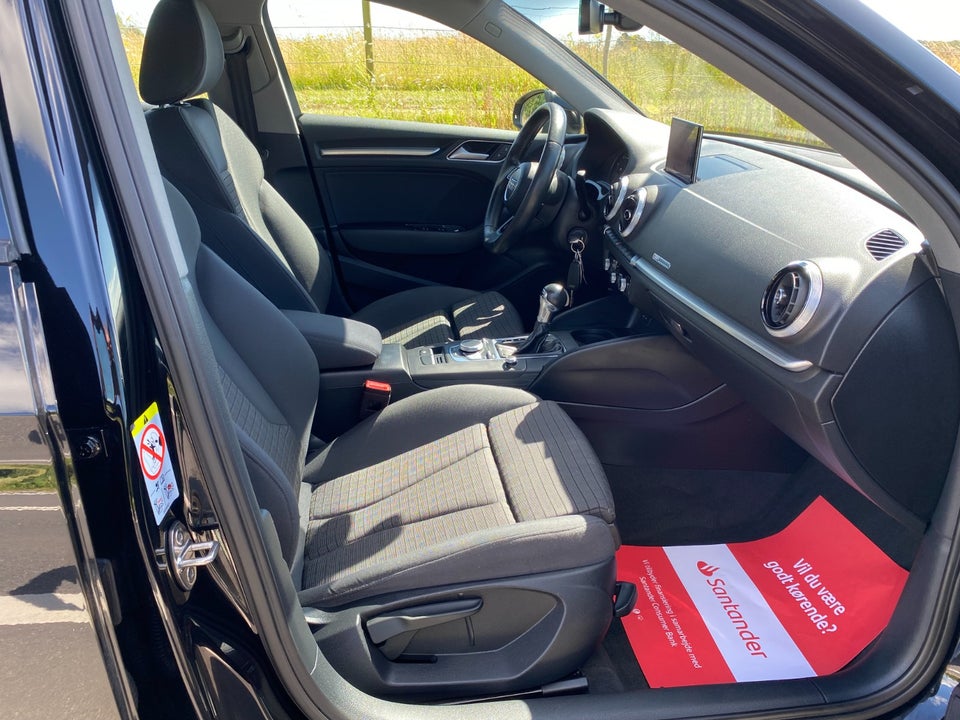 Audi A3 35 TDi S-line S-tr. 4d