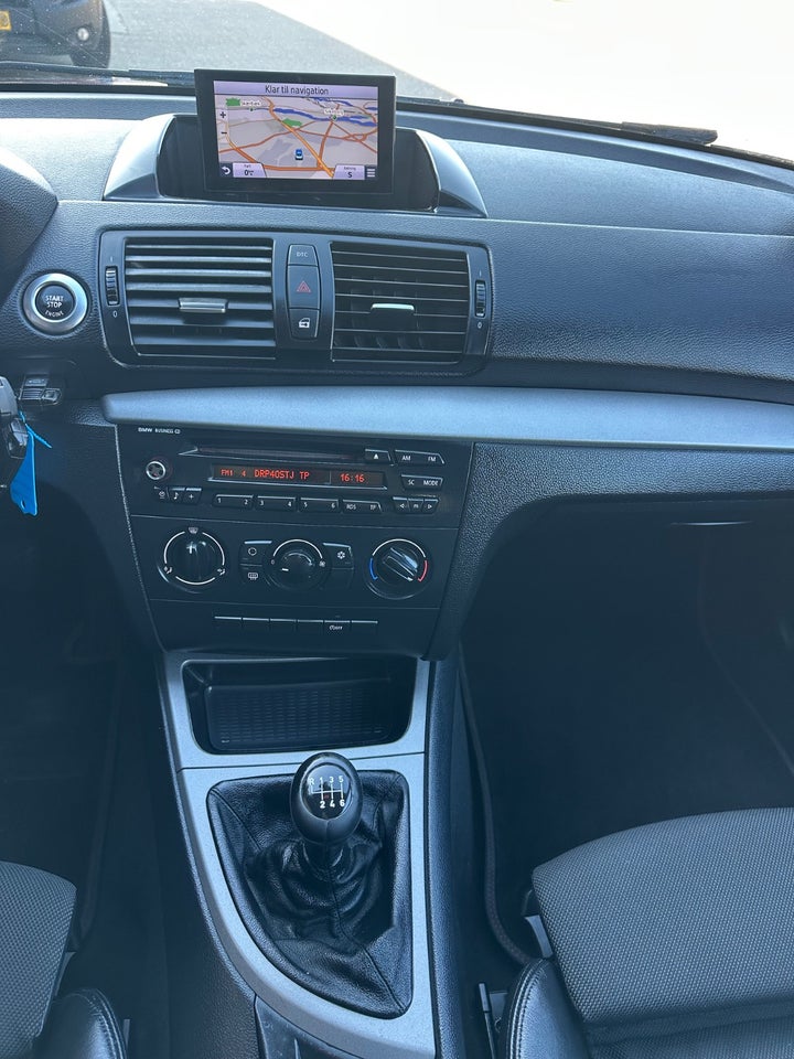 BMW 118i 2,0 Advantage 3d