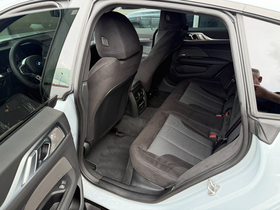 BMW i4 eDrive40 Fully Charged 5d