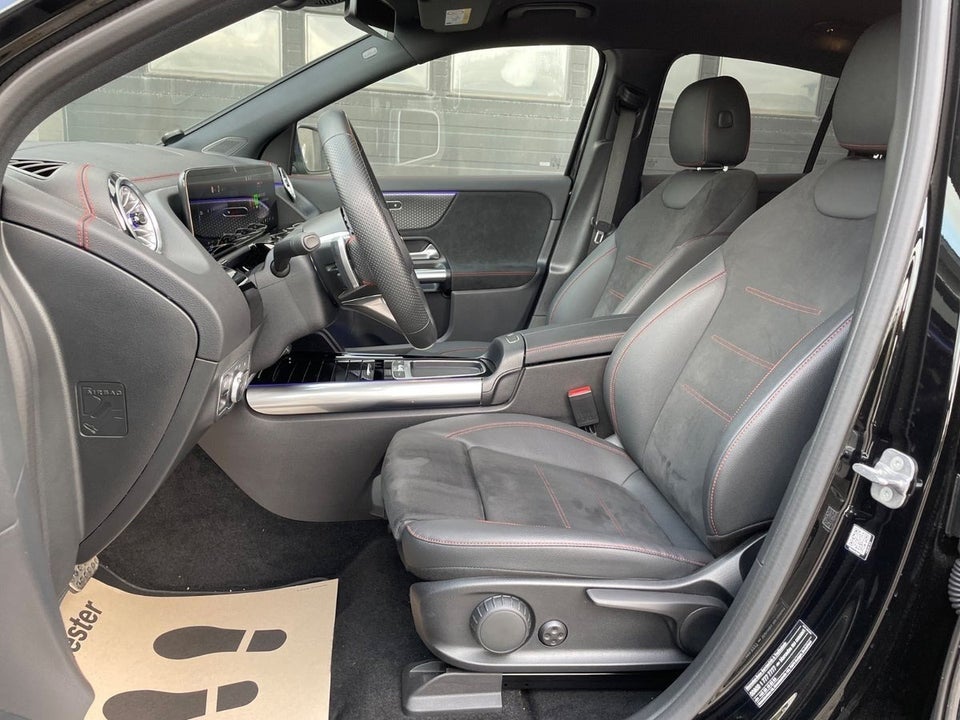 Mercedes EQA350 AMG Line 4Matic 5d