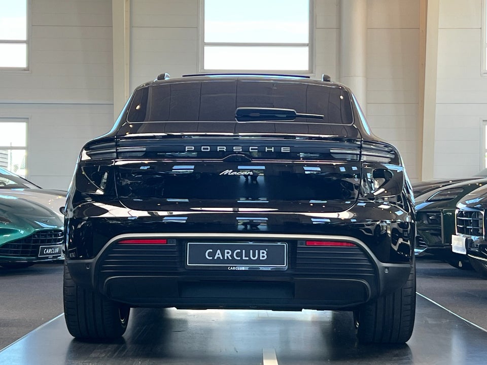 Porsche Macan 5d