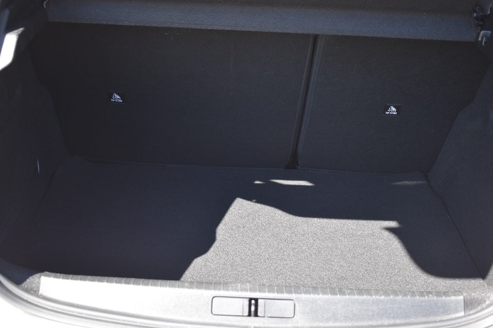 Peugeot 208 1,2 PureTech 100 Allure EAT8 5d
