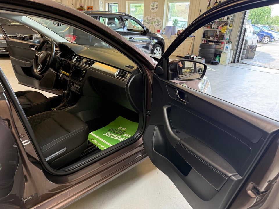 Skoda Rapid 1,2 TSi 90 Style DSG 5d