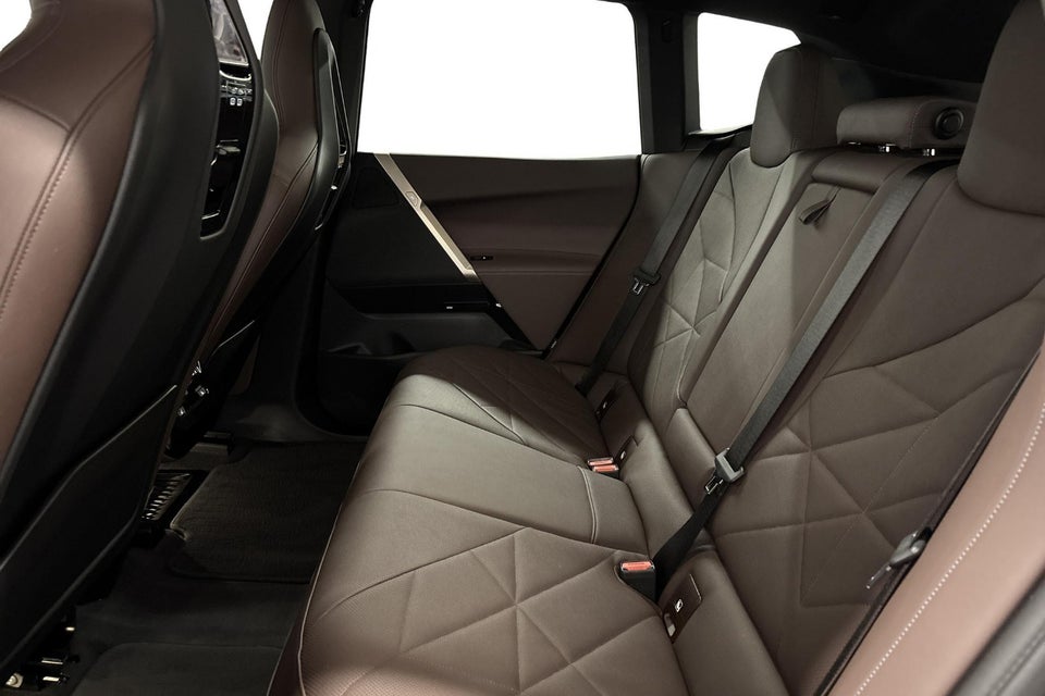 BMW iX xDrive40 5d