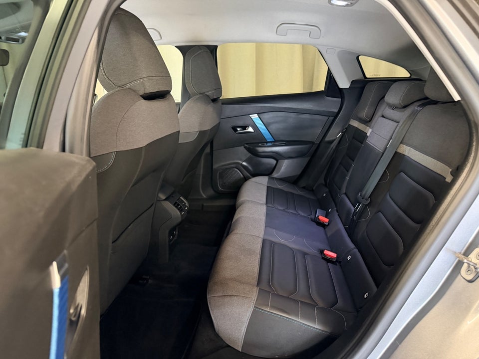 Citroën ë-C4 50 Shine 5d