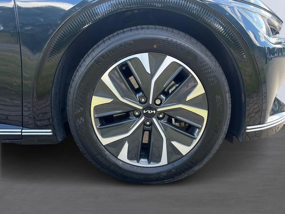 Kia EV6 77 Long Range Upgrade 5d