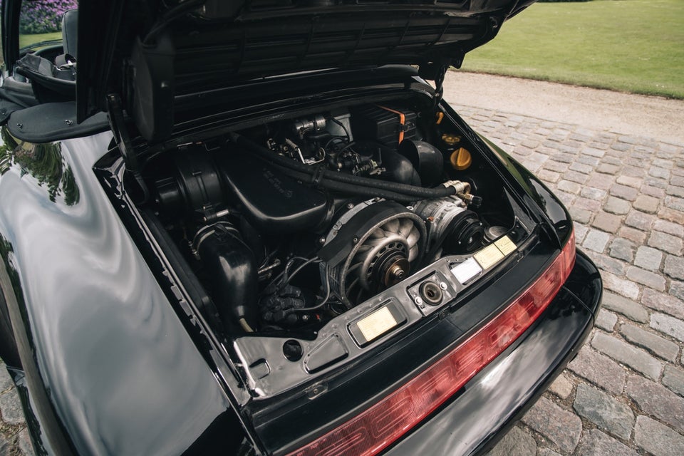 Porsche 911 3,6 Carrera 2 Cabriolet 2d