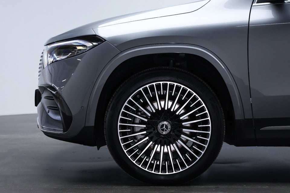 Mercedes EQA350 AMG Premium 4Matic 5d