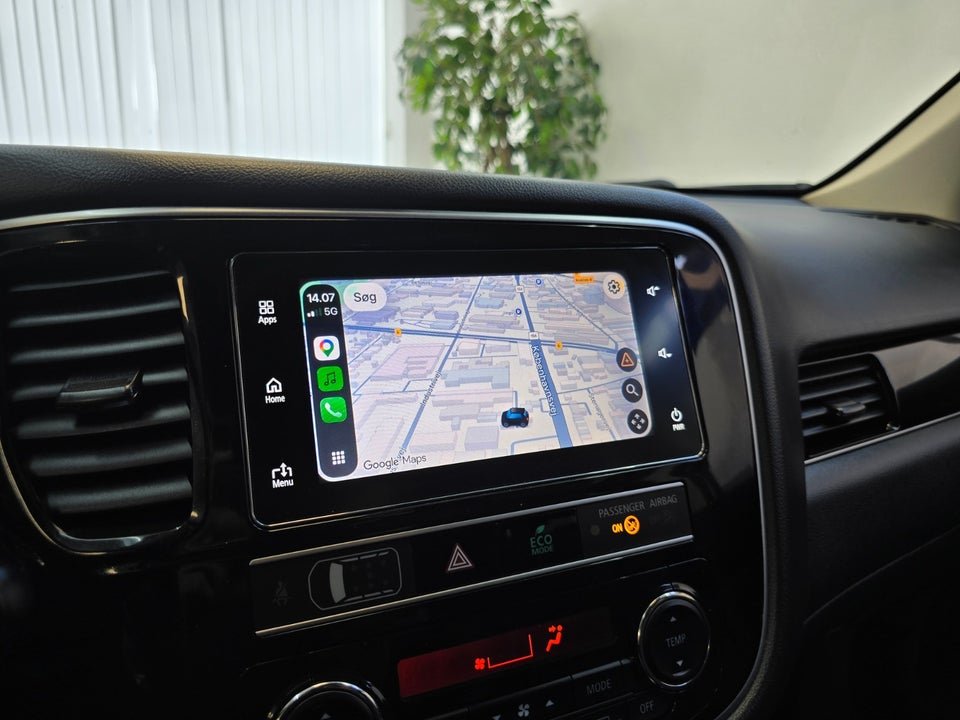 Mitsubishi Outlander 2,4 PHEV Intro Edition CVT 4WD 5d