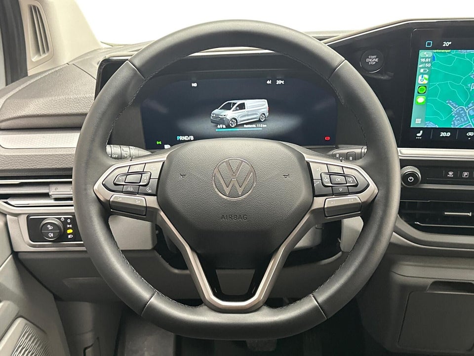 VW e-Caravelle 64 Style SWB