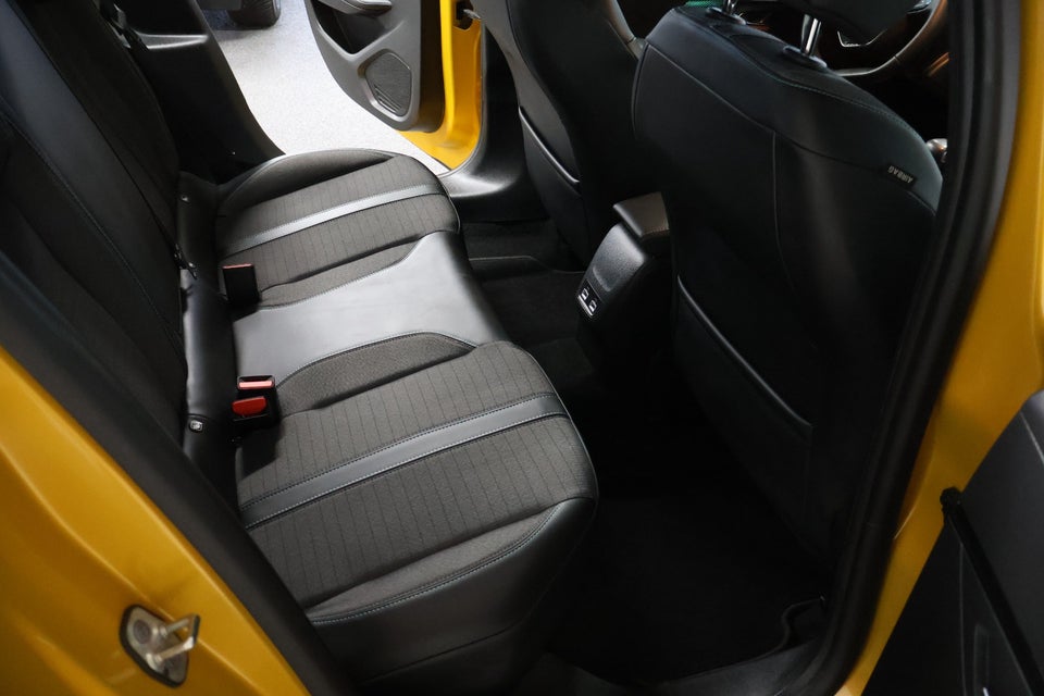 Peugeot 208 1,2 PureTech 100 Supreme Sport 5d