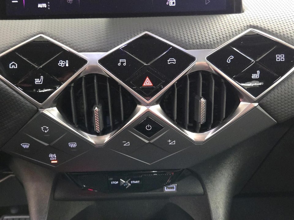 DS DS 3 CrossBack 50 E-Tense Bastille 5d