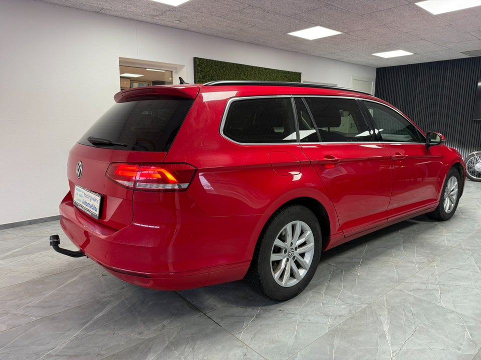 VW Passat 1,6 TDi 120 Comfortline Variant DSG 5d