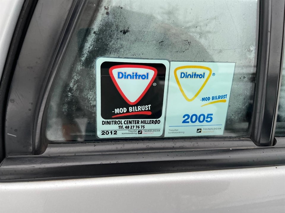 Toyota Corolla 1,4 Terra 5d