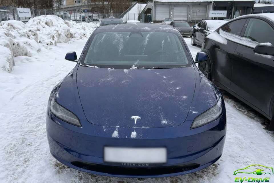 Tesla Model 3 RWD 4d