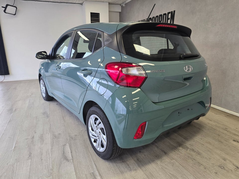 Hyundai i10 1,0 MPi Essential AMT 5d