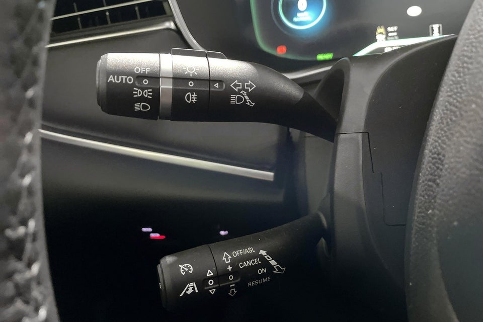 MG Marvel R Performance 5d