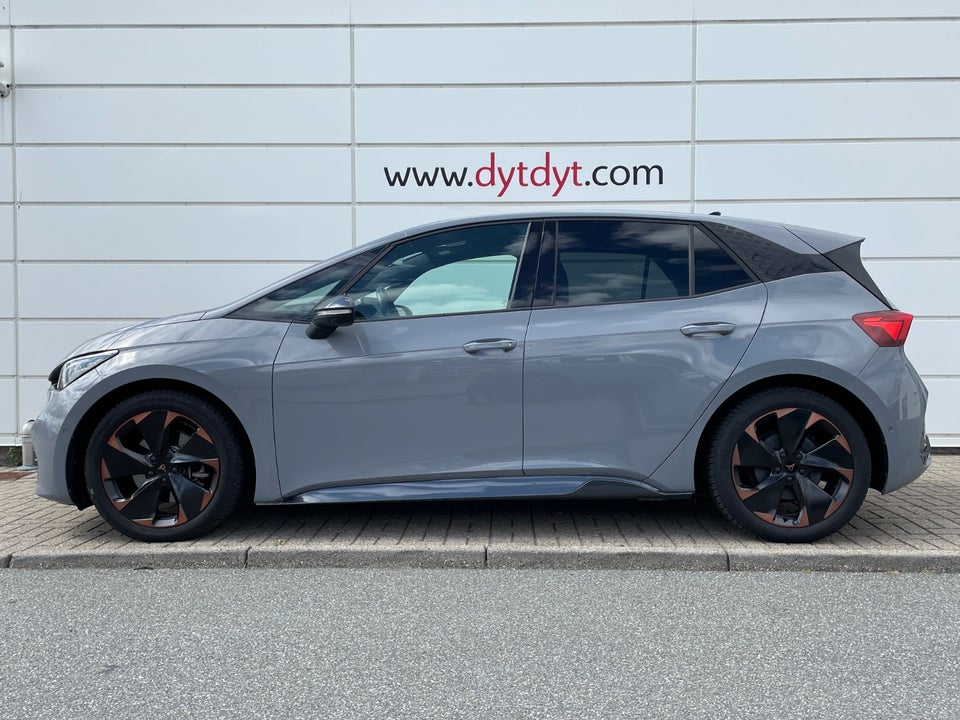 Cupra Born 58 Dinamica Pack High 5d